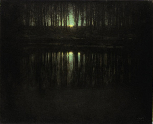세계에서 가장 비싼 사진 TOP 10 - 8위. The Pond/Moonlight – Edward Steichen (1904) : 290만 달러 (한화 약 30.2억원)