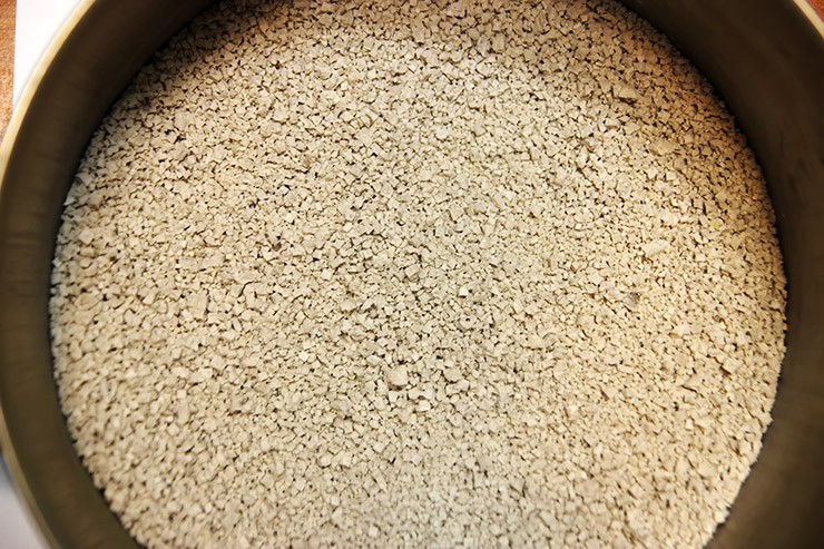 건강에 좋은 구운소금 만들기 및 그 효능 making-baked-salt-03